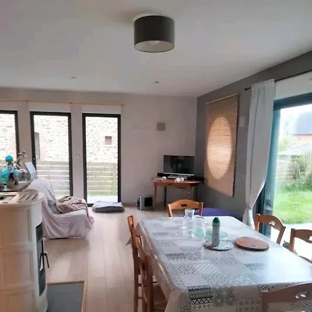 Pansiyon Ambriere Les Vallees/ Velo Francette Ambrieres Les Vallees