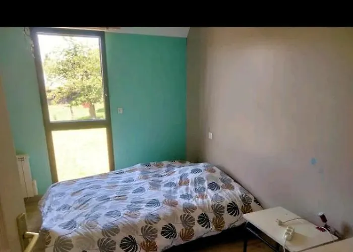 홈스테이 Ambriere Les Vallees/ Velo Francette